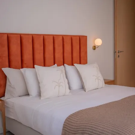 The Vermillion - Private Garden With Pool Access Apartamento