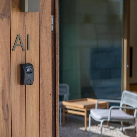 Appartement The Vermillion - Private Garden With Pool Access *